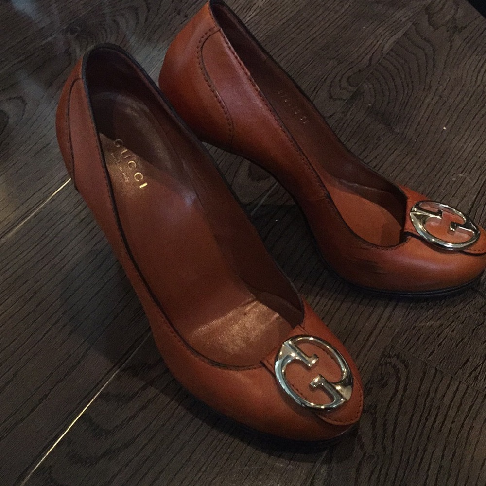 Gucci Brown Heels with Silver Logo Accent